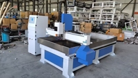 1325 Wirtschaftliche CNC-Steinrouter-Graviermaschine für Marmor, Granit und Kunststein-Bearbeitung