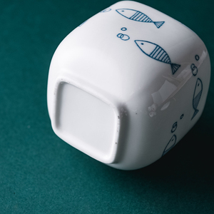 Retail Wholesale Vintage Cartoon Porcelain Eco-Friendly Seasoning <strong>Pot</strong> Set Spoon Hand-Painted Strawberry Blue <strong>Fish</strong> Pattern - Product Image 5