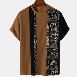 Camiseta de cuello redondo de manga corta a rayas 3D de moda deportiva informal simple para hombre de marca privada - Product Image 5