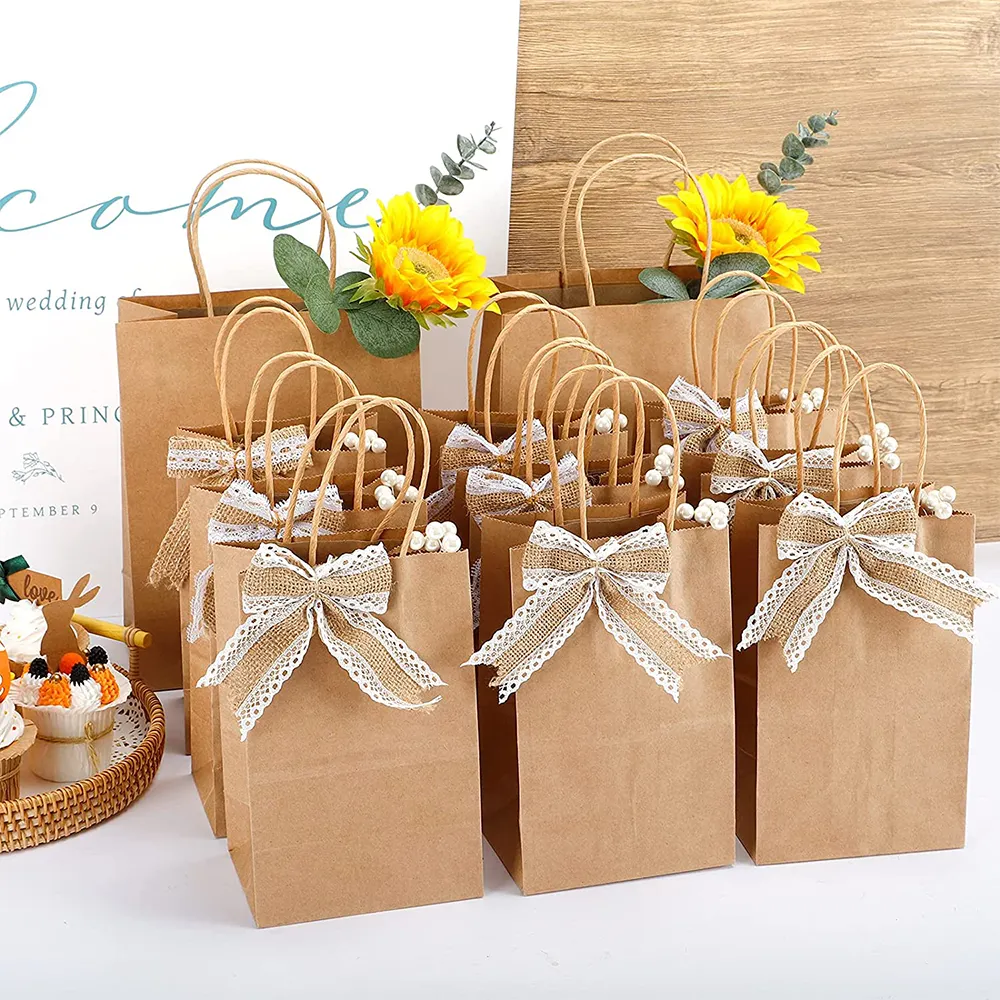 High Quality Eco-Friendly Luxury Clothing Store Birthday Gift Cake Packaging Kraft Paper Bag retail craft bag With Handle