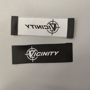 Etiquetas de Ropa de Diseño Gratuito, Etiquetas Tejidas Personalizadas, Etiquetas de Cuello Personalizadas para Camisetas de Algodón 100% - Product Image 3