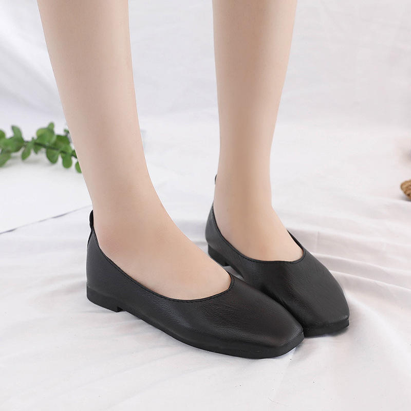 Women's Simple Flat Closed Toes Shallow Mouth Casual Shoes Custom