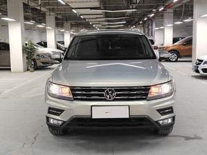 Volkswagen <span class=keywords><strong>Tiguan</strong></span> L <span class=keywords><strong>2017</strong></span> 1.8T Auto SUV LHD Bajo Kilometraje Techo Panorámico Confiable y Duradero LCL Aceptable Auto Usado - Product Image 2