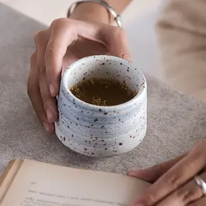 Logo personnalisé couverts en céramique 200ml tasse à café style nordique tasse décontractée créative petite tasse à eau tasses à thé