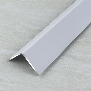 Decoración <span class=keywords><strong>de</strong></span> azulejo <span class=keywords><strong>de</strong></span> aleación <span class=keywords><strong>de</strong></span> aluminio en forma <span class=keywords><strong>de</strong></span> L <span class=keywords><strong>de</strong></span> alta calidad utilizada <span class=keywords><strong>para</strong></span> la protección <span class=keywords><strong>de</strong></span> esquinas <span class=keywords><strong>de</strong></span> pared hoteles hospitales esquina - Product Image 1