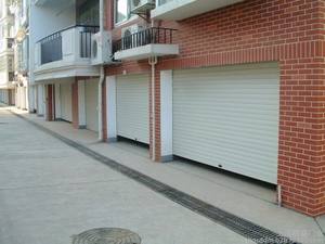 Venta directa <span class=keywords><strong>de</strong></span> persianas enrollables <span class=keywords><strong>de</strong></span> acero <span class=keywords><strong>de</strong></span> diseño moderno <span class=keywords><strong>de</strong></span> China, listones con aislamiento <span class=keywords><strong>de</strong></span> espuma <span class=keywords><strong>de</strong></span> aluminio Interior, <span class=keywords><strong>caja</strong></span> <span class=keywords><strong>de</strong></span> cubierta <span class=keywords><strong>de</strong></span> puertas exteriores enrollable - Product Image 2