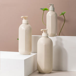 סיטונאי יוקרה סיטונאי 500 מ ל לבן משאבת קרם גוף ריק בקבוק סגנון חדש פופולרי ממוחזר פופולרי אריזה - Product Image 1