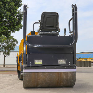 Factory Direct Sales 1.5 Ton Durable Vibratory Roadroller Compactor Double Drive Motor Core Cheap Vibratory Road <b>Roller</b> - Product Image 5