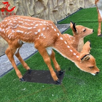 Modèle d'animal artificiel fait main en forme de cerf avec son et mouvements pour exposition commerciale en centres commerciaux et décoration de musées