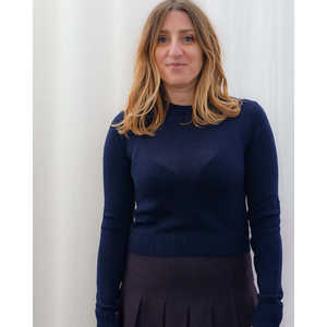 Suéter Corto de Mujer, 100% Algodón, Cuello Redondo, Tejido de Punto, Estilo Europeo Informal, Estampado Frontal, Talla XS, para Otoño - Product Image 1