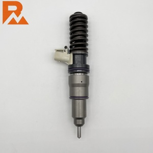 Injecteur de carburant 85000817 BEBE4F01001 BEBE4F01101 BEBE4F01102 BEBE4F04001 BEBE4F07001 pour moteur MD13 US07 - Product Image 1