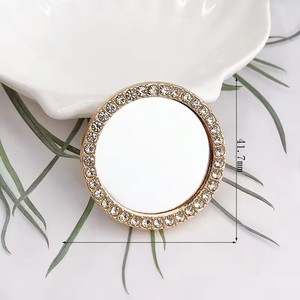 Miroir de maquillage circulaire à fleurs incrusté de diamants, design amour, accessoires de bijoux DIY, style contemporain pour le voyage - Product Image 4
