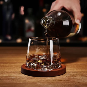 Verres à liqueur et à whisky en cristal japonais en gros, mont Fuji, 210 ml, design moderne, accessoire de fête, accessoire de maison - Product Image 1