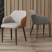 Chaise de salon moderne de luxe léger, design haut de gamme, avec accoudoirs et dossier en métal, pour la maison, l'hôtel et la salle à manger