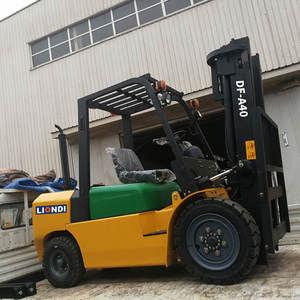 Montacargas Hidráulico Diésel de 3, 3.5, 4, 4.5 y 5 Toneladas (3000, 3500 kg) con Desplazador de Horquillas y Desplazador Lateral, Venta Directa de Fábrica - Product Image 4