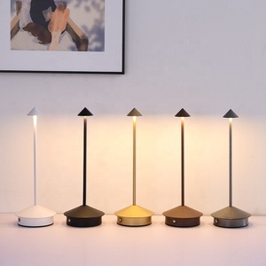 Lámpara de Mesa LED Moderna con Forma de Paraguas, Recargable, Inalámbrica, Táctil, Regulable, Ecológica, con Batería, para Dormitorio o Restaurante - Product Image 2