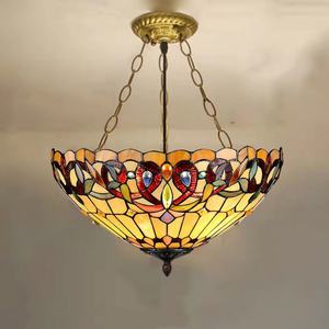 Lámpara Colgante LED de Estilo Vintage Tiffany de 40CM con Vidrio de Colores, Elegantes Lámparas Tiffany para Decoración del Hogar - Product Image 1
