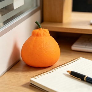 JITENG Grandes balles anti-stress en forme de fruit orange moche en TPR, jouet sensoriel réaliste à presser pour adultes, pour l'anxiété - Product Image 3