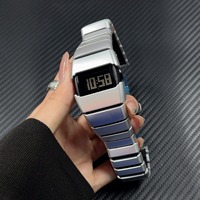 Chronomètre numérique carré rétro-futuriste, style antique et sportif, pour hommes et étudiants tendance (collège), en plastique