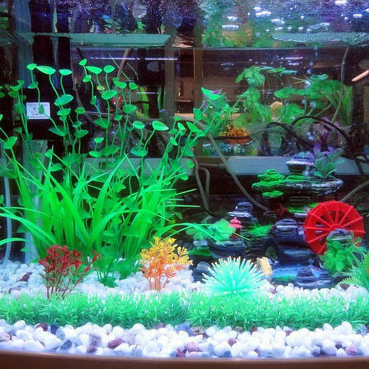 PERSELOSO 人工植物の装飾 水槽の植物の現実的な 水槽の装飾 水槽工場 