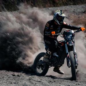Motocicleta Ligera TYE3000A 72V73A Lista para Competir en Circuitos de Motocross - Product Image 3