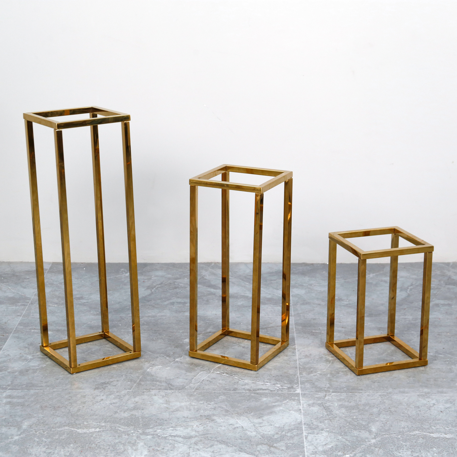 Support De Fleurs En Métal Doré HowHomely 100cm - Étagère Plantes Style Loft Robuste Pour Intérieur