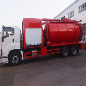 I Suzu 20 M3 Camion-citerne diesel à transmission manuelle Nettoyage et aspiration à haute pression pour les eaux usées industrielles des eaux usées domestiques - Product Image 3