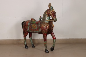 Estatua de Caballo de Madera Hecha a Mano de Lujo con Acabado Pintado a Mano, Pieza Decorativa Artística para el Hogar, Adorno para Espacios Interiores Modernos - Product Image 5
