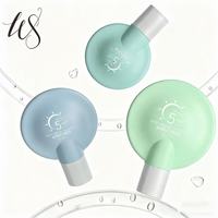 Bouteilles en plastique personnalisées de forme unique de 50/70/90 ml de couleur vert sarcelle avec pulvérisateur à pompe pour crème solaire, crème pour le visage, lotion, shampoing, cosmétiques
