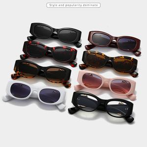 Nuevas <span class=keywords><strong>Gafas</strong></span> <span class=keywords><strong>de</strong></span> Sol <span class=keywords><strong>de</strong></span> Moda Vintage Clásicas con Estampado <span class=keywords><strong>de</strong></span> <span class=keywords><strong>Leopardo</strong></span> Dorado para Mujer y Hombre, Marca <span class=keywords><strong>de</strong></span> Lujo, Diseño Punk, <span class=keywords><strong>Gafas</strong></span> <span class=keywords><strong>de</strong></span> Sol Populares con Protección UV400 - Product Image 2