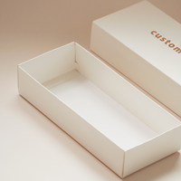 Boîtes pliantes en carton ondulé haut de gamme avec logo personnalisé et caractéristiques écologiques pour l'emballage des chaussettes