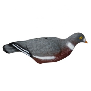 Appeau de pigeon réaliste en plastique PE demi-coquille, durable, avec piquet intégré pour la décoration de jardin et la chasse - Product Image 4