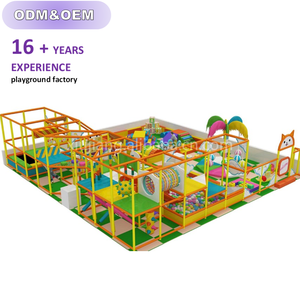 Combinación de equipo de patio de juegos para niños pequeños de interior suave, tobogán grande y pozo de <span class=keywords><strong>bolas</strong></span> con <span class=keywords><strong>parque</strong></span> de trampolines para ocasiones escolares - Product Image 2