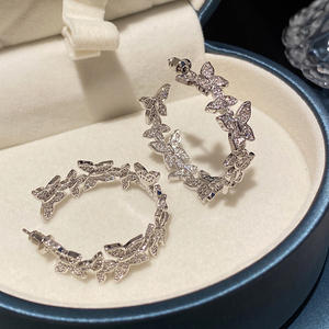 Orecchini Pendenti di Lusso a Forma di Farfalla in Oro Bianco con Cristalli e Strass, Gioielli da Festa per Donne in Argento 925 - Product Image 5