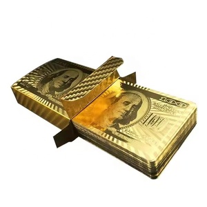 Vente en gros <span class=keywords><strong>de</strong></span> cartes <span class=keywords><strong>de</strong></span> <span class=keywords><strong>poker</strong></span> imprimées en feuille d'or 24 carats Jeux <span class=keywords><strong>de</strong></span> table dorés conçus sur mesure avec plastique étanche pour les promotions - Product Image 2