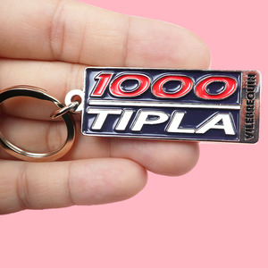 パーソナライズされた格安工場カスタムカーナンバープレートキーホルダー - Product Image 1