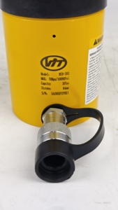 กระบอกไฮดรอลิกแบบกลวงสำหรับงานหนักพิเศษ RCH-1003 100 ตัน ระยะชัก 76 มม. ยี่ห้อ ENERPAC พร้อมแม่แรงไฮดรอลิกแบบกลวงขนาดใหญ่สำหรับงานยกน้ำหนักมาก - Product Image 4