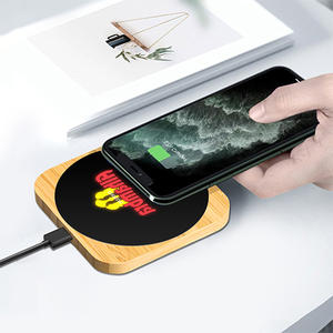 Chargeur sans fil en bambou écologique 15W avec logo LED couleur personnalisé, charge rapide - Product Image 3