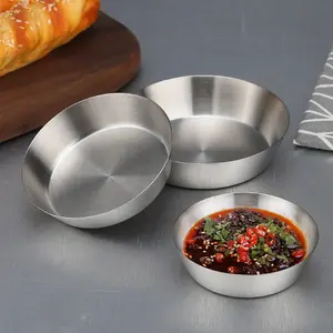 Piatto di condimento rotondo in acciaio inossidabile 304 in stile coreano piatto di salsa d'argento per Sushi Dip Bowl vassoio per condimenti