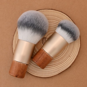 Brocha <span class=keywords><strong>de</strong></span> <span class=keywords><strong>Maquillaje</strong></span> Profesional para Polvos Sueltos, <span class=keywords><strong>de</strong></span> Madera, con Pelo Sintético Suave, para Iluminador, Accesorios <span class=keywords><strong>de</strong></span> Belleza <span class=keywords><strong>de</strong></span> Marca Privada - Product Image 3