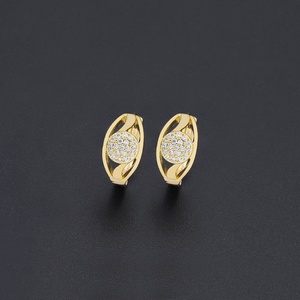 Vente directe d'usine 2024, boucles d'oreilles clous plaquées or 24 carats de qualité, formes multiples, mode Dubaï, vente en gros - Product Image 4