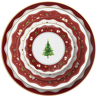 Service de table en céramique rouge Noël 2026 avec motifs sur le thème de Noël et assiettes de présentation à bord doré pour fêtes, banquets, et la maison