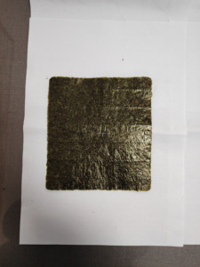 Nori Essiccato e Tostato Biologico Intero o a Metà, Confezionato Sottovuoto per Temaki/Nigiri/Maki - Vendita all'Ingrosso - Product Image 3