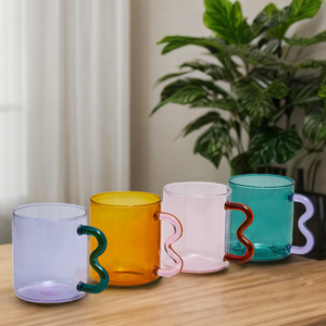<span class=keywords><strong>CHAPLIN</strong></span> Tasse à café en verre borosilicate soufflé à la main de 300 ml, style classique, pour les fêtes, avec poignées de différentes couleurs, passe au lave-vaisselle - Product Image 3