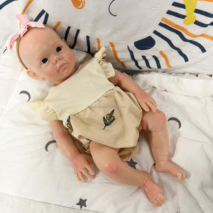 Boneca Reborn de <span class=keywords><strong>Silicone</strong></span> Sólido para Bebê Menina, Lavável, Esticável, Pintada, 45cm, Realista, Macia e Pesada - Product Image 4