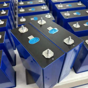 QSO Polen EU-Lagerbestand 3,2V <span class=keywords><strong>LiFePO4</strong></span> 100Ah 105Ah 150Ah 200Ah 300Ah 320Ah Pl Prismatic 3,2 V LF280K V3 314Ah 280Ah <span class=keywords><strong>LiFePO4</strong></span>-Batteriezelle - Product Image 3