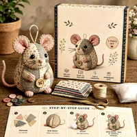 Articles de décoration pour la maison à faire soi-même avec des figurines de souris en tissu tissé à la main
