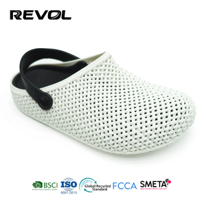 Sabots unisexes en EVA 3D nid d'abeille, semelle antidérapante, sandales de plage respirantes, claquettes souples à tige haute, chaussures de jardin personnalisées - Product Image 1