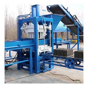 Macchina per la Produzione di Blocchi Forati, Macchina per Stampaggio Mattoni in Cemento con Motore e Cambio, Nuova Opportunità di Business Redditizia - Product Image 4