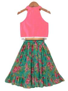 เสื้อทวิชาแบบทอผ้าชานเดรีแขนกุดสีพื้น พร้อมเลเฮนกา-สีคอรัลและสีเขียวทะเล - Product Image 1